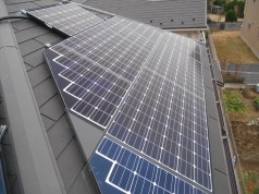 埼玉県越谷市　Ａ様邸　《太陽光設置工事》